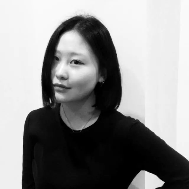 他们的设计在脱离的母校之后