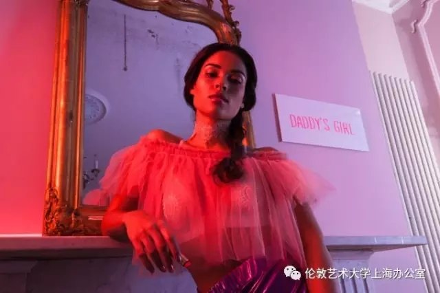 Heike Munro在他的毕业创作