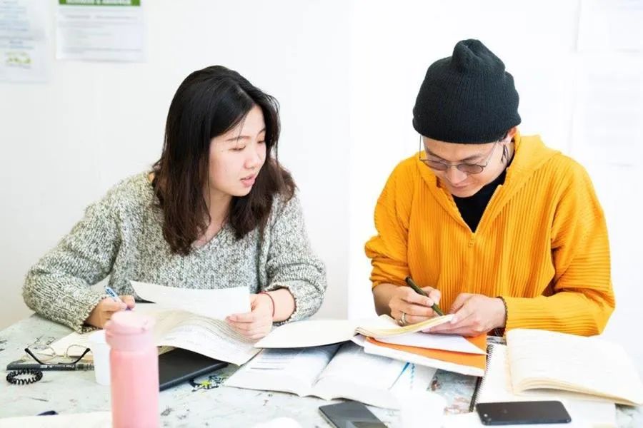 什么是研究生申请者突破高分雅思要求的